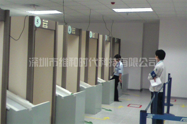 名碩電腦集團采用5臺進口安檢門[圖文]