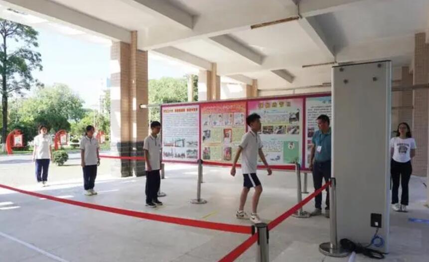 安檢門廠家解讀：學校設置安檢門的必要性[圖]